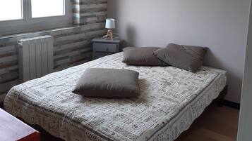 2 chambres, Wi-Fi gratuit, draps fournis