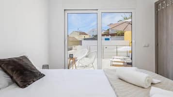 2 quartos, ferros/tábuas de passar roupa, Wi-Fi de cortesia