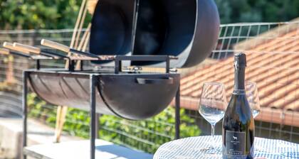 Holiday Home 'Casa Sonia' with Mountain View, Private Terrace and Wi-Fi