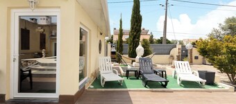 Holiday Home 'Zen Village Verde' with Shared Pool, Wi-Fi and Air Conditioning