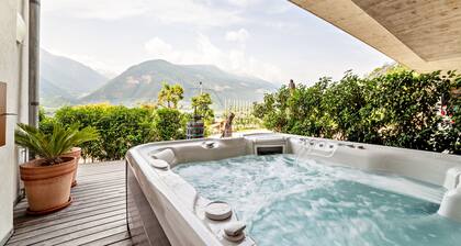 Holiday Apartment "Langstein Lavendel" with Mountain View, Balcony & Wi-Fi