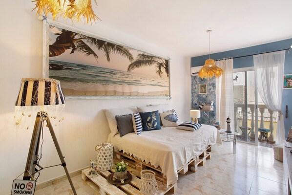 2 chambres, fer et planche à repasser, Wi-Fi gratuit, draps fournis