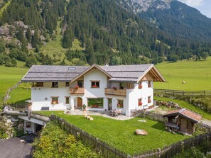 Exterior - Holiday Apartment "Larch Soge Apt Paula" with Mountain View, Private Terrace & 2 Balconies (Racines)