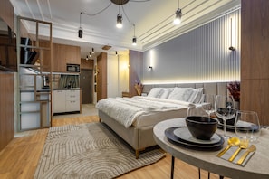 1 bedroom, iron/ironing board, free WiFi, bed sheets - Stunning Location : Amazing View on Victoriei Avenue (Bucharest)
