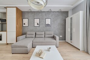TV - Modern Studio with Balcony | 20 minutes to Market Square (Wroclaw)