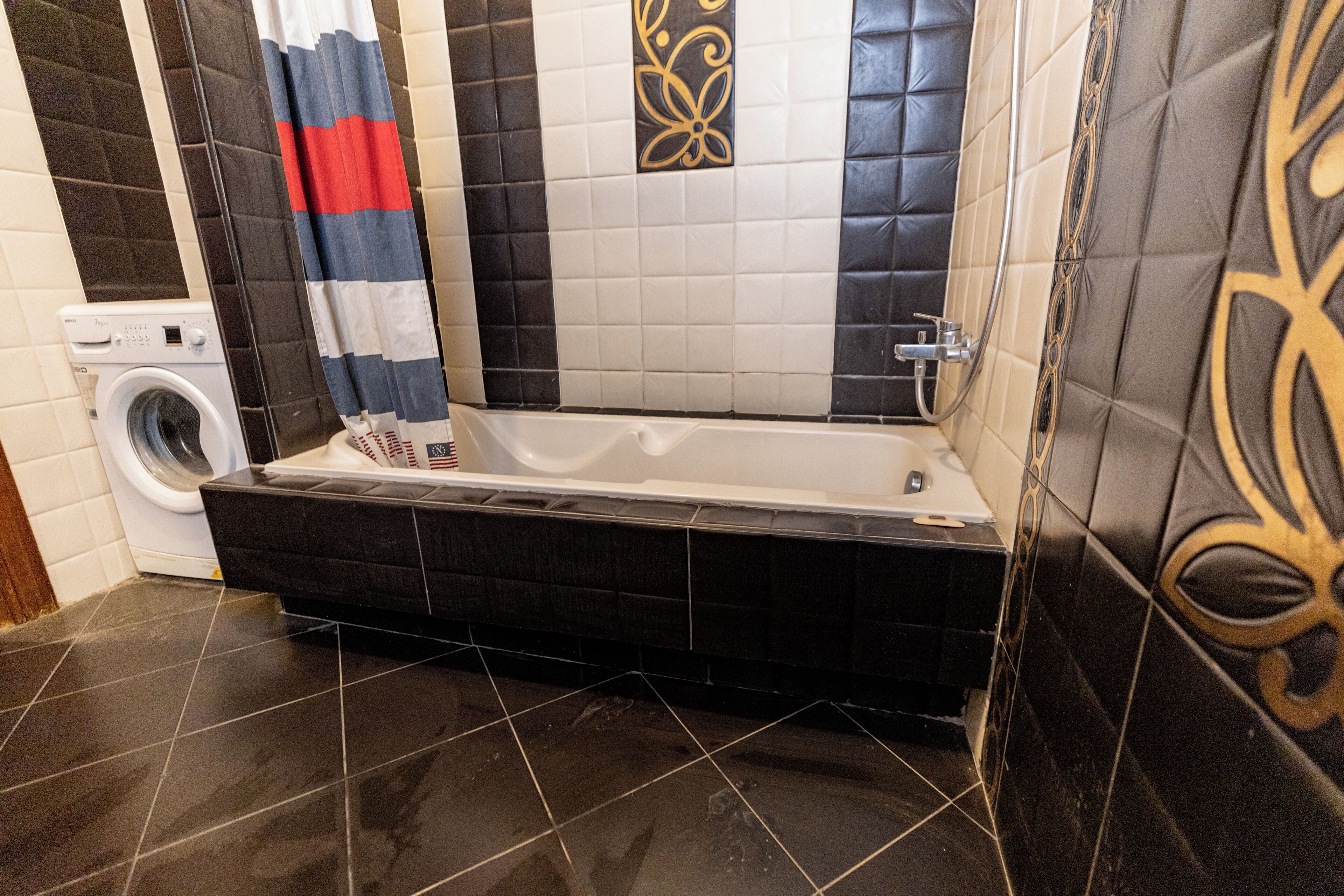 Apartment | Bathroom