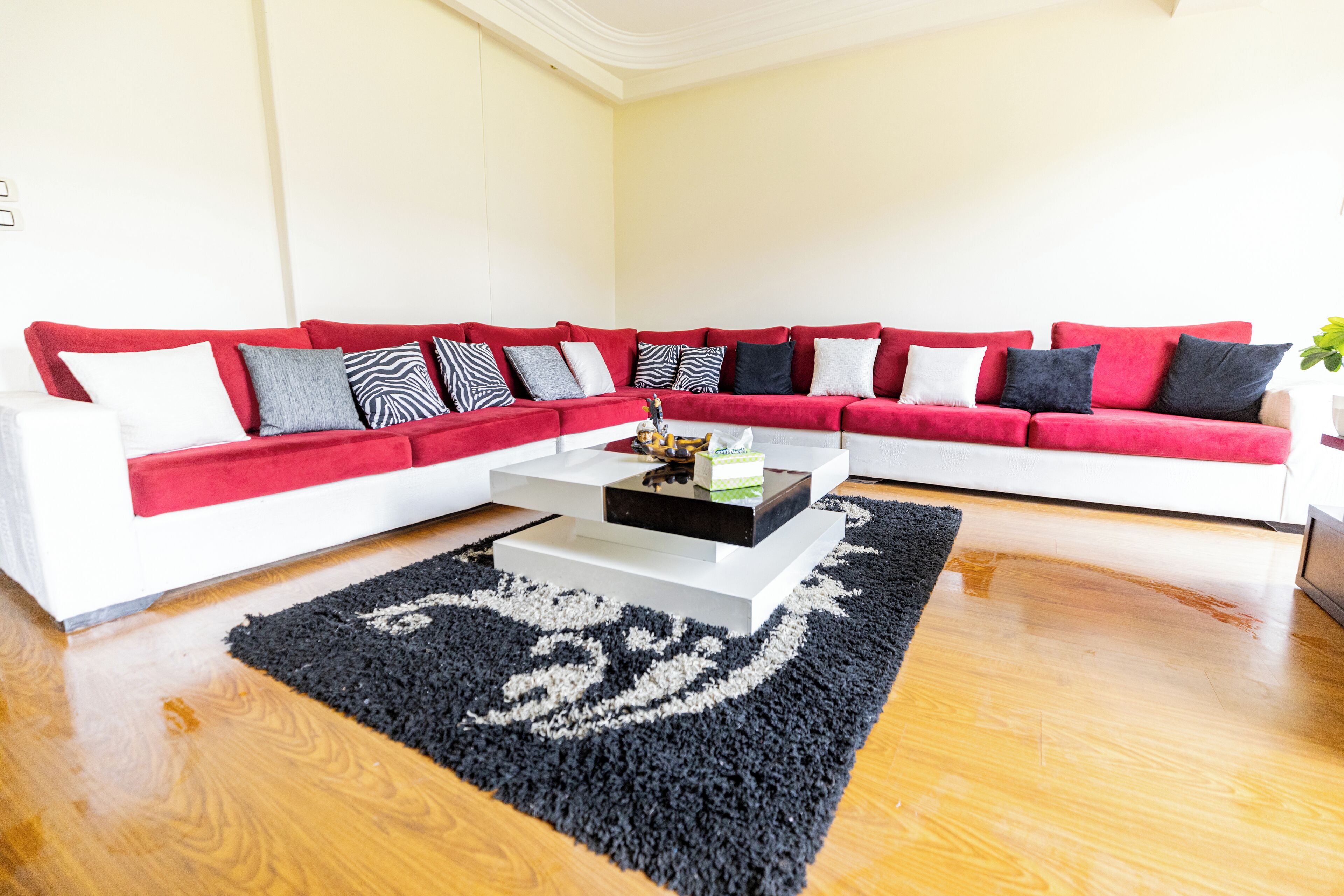 Smart TV de 42 pulgadas con canales digitales 