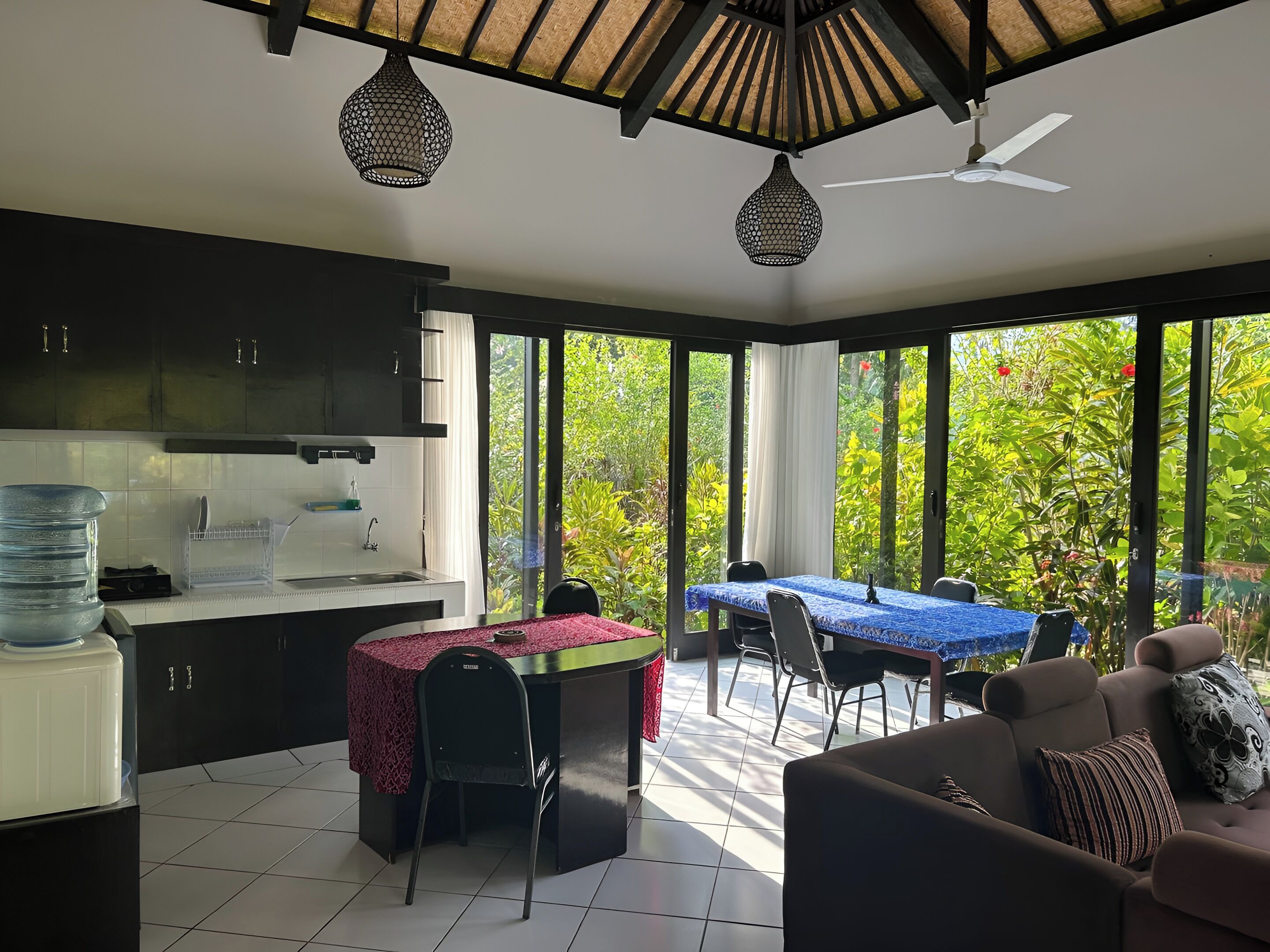 Photo - Entire 4-Pavilion Villa For 12-Plus Pax - Ambary Ubud