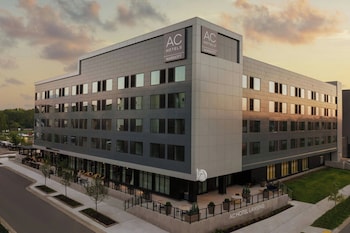 AC Hotel Lansing University Area