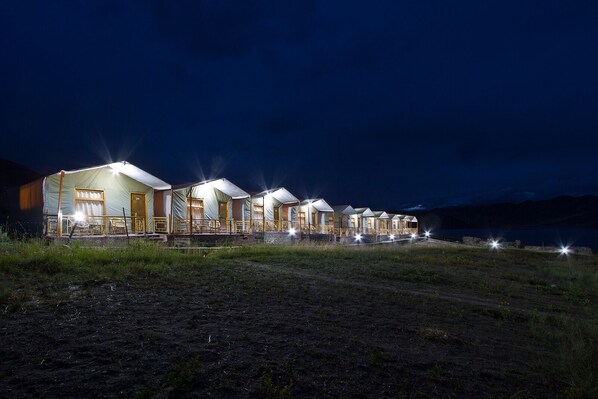 Front of property - Pangong Retreat Camp (Leh)