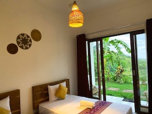 Deluxe Room, 1 Twin Bed, Mountain View | 1 bedroom, pillowtop beds, individually decorated, iron/ironing board - The Hill View Lombok (Kuta)