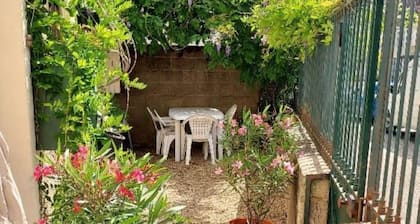 au coeur du vignoble, dans une demeure de 1780, appartement 4 piĂšces vue chateau