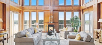 Luxury Ozark Penthouse: Amazing Views, 7 Bedrooms!