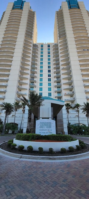 Exterior - Sapphire 305 (South Padre Island)