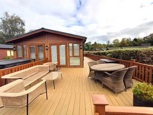 Potters Lodge -  a holiday lodge that sleeps 6 guests  in 3 bedrooms