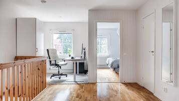 3 chambres, fer et planche Ă repasser, Wi-Fi, draps fournis