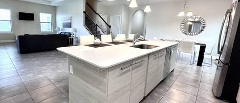 Maison, 4 chambres | Cuisine privée