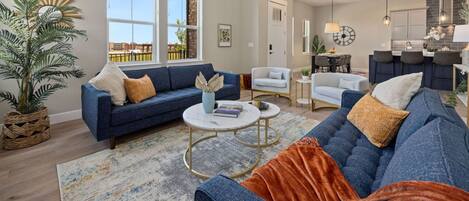 Smart TV, fireplace, ping pong, books