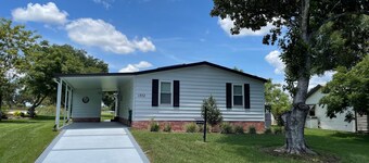 Come Enjoy The Golf Course View! This 2 bdrm Home Awaits You
