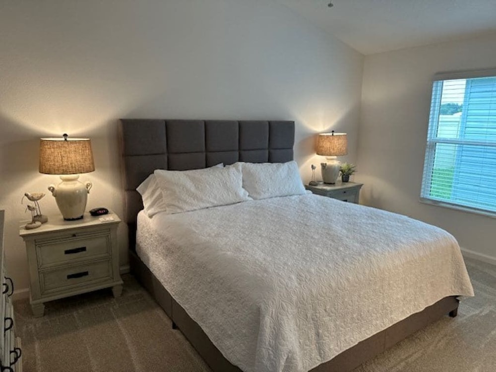 2 bed / 2 bath patio villa w/cart 5 minutes to Brownwood! Wildwood Vrbo