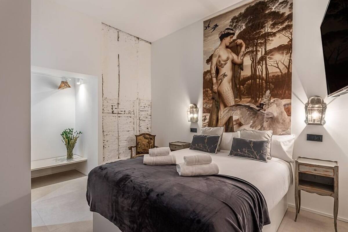 Quarto standard | Roupas de cama premium, edredons de pluma, cortinas blackout