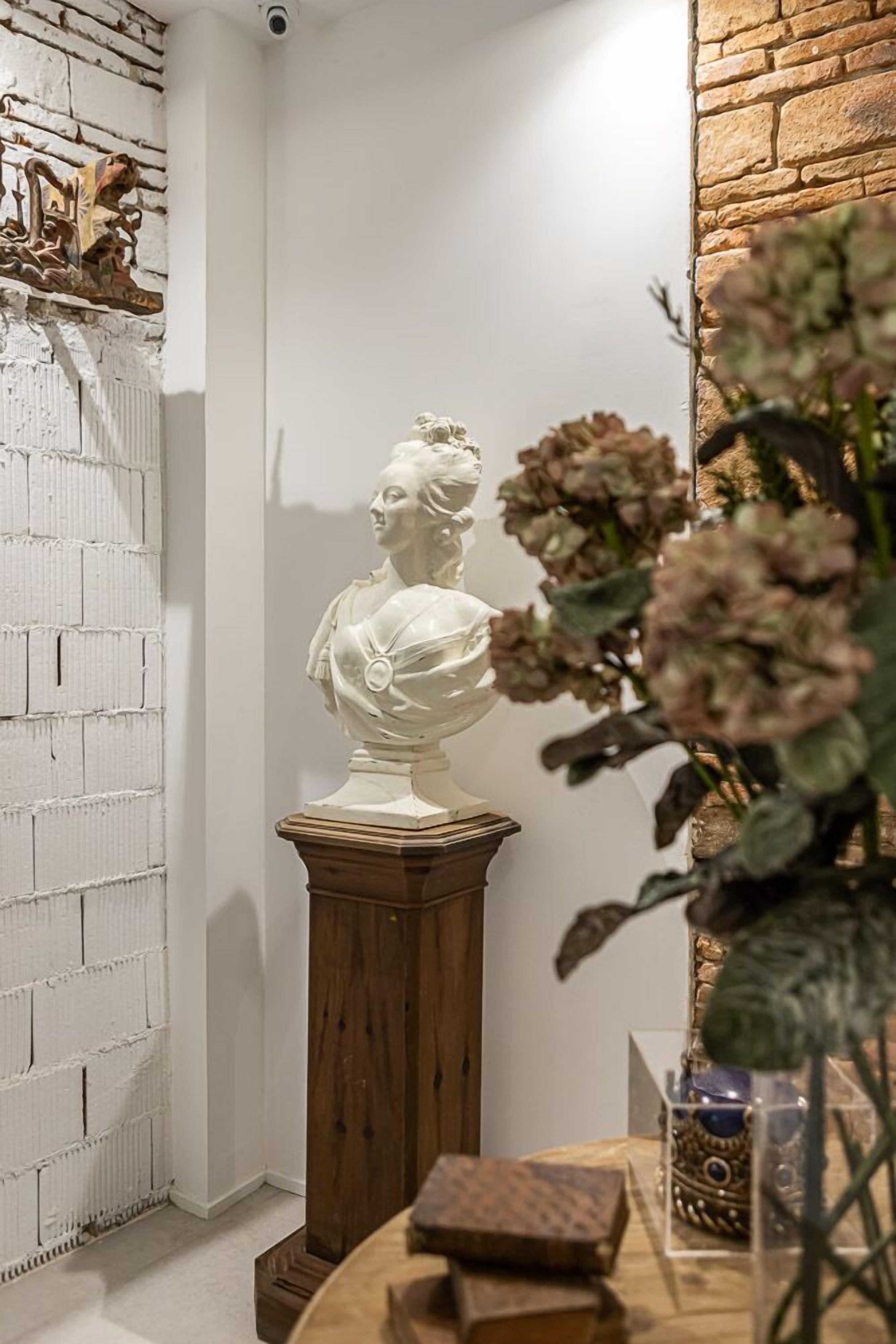 Photo - Queens House Chueca