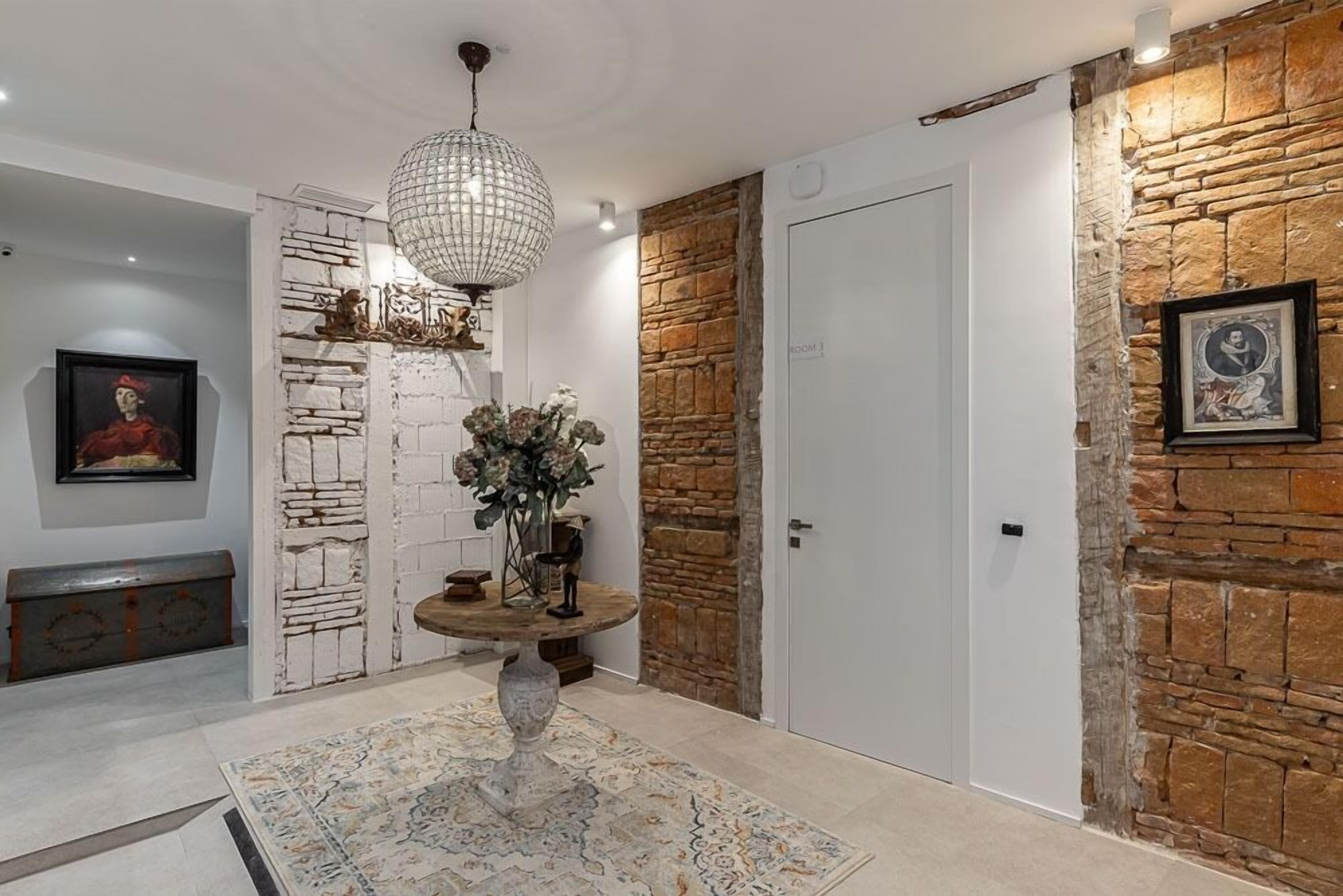 Photo - Queens House Chueca