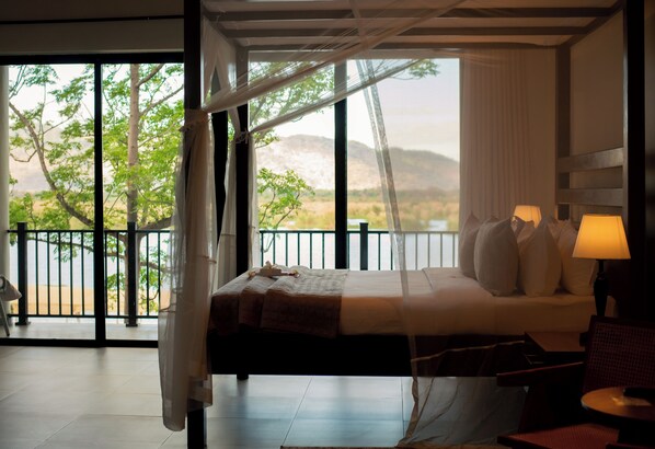1 bedroom, minibar, in-room safe, individually decorated