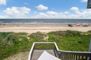 On the beach - Tiny House on Bolivar (Crystal Beach)