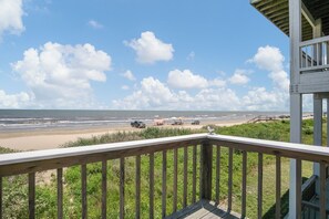 Property grounds - Tiny House on Bolivar (Bolivar Peninsula)