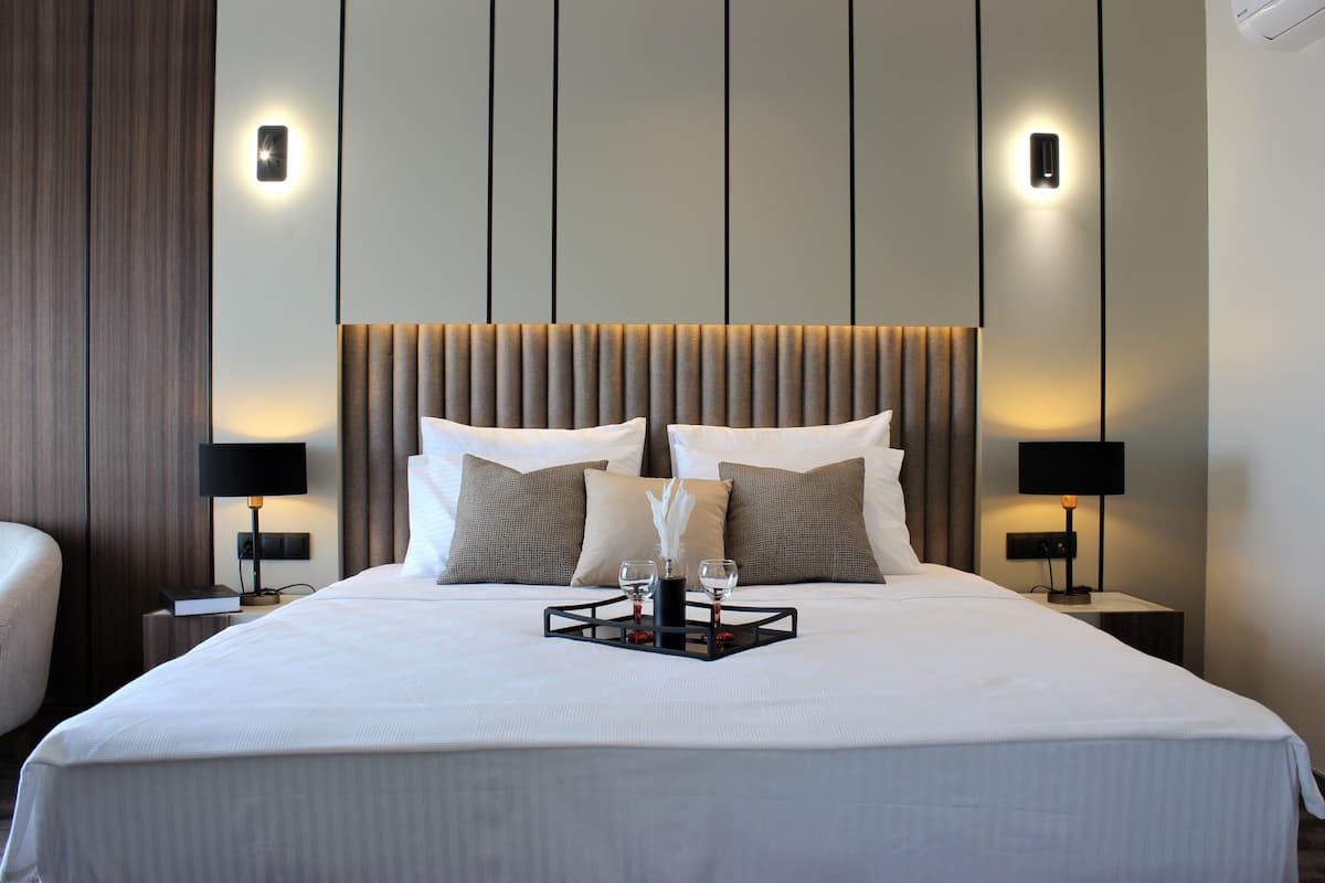 1 slaapkamer, luxe beddengoed, een minibar, een kluis op de kamer