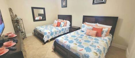 Kondominium, Beberapa Tempat Tidur, balkon, pemandangan samudra | 3 kamar tidur, Wi-Fi gratis, dan didekorasi berbeda-beda
