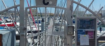 Séjour insolite sur un bateau au ponton