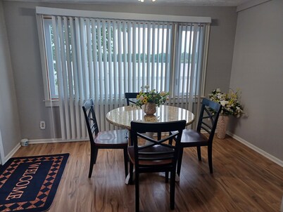 Welcome to this charming lake house beautifully located on Lake Matanzas. 