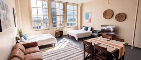 1 bedroom, iron/ironing board, WiFi, bed sheets
