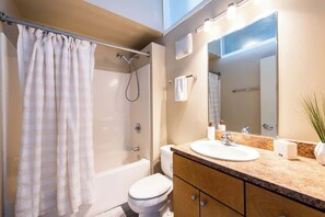 Een douche, een haardroger