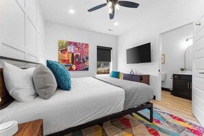 8 bedrooms, desk, iron/ironing board, travel cot