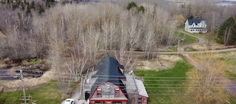 Trailside Inn