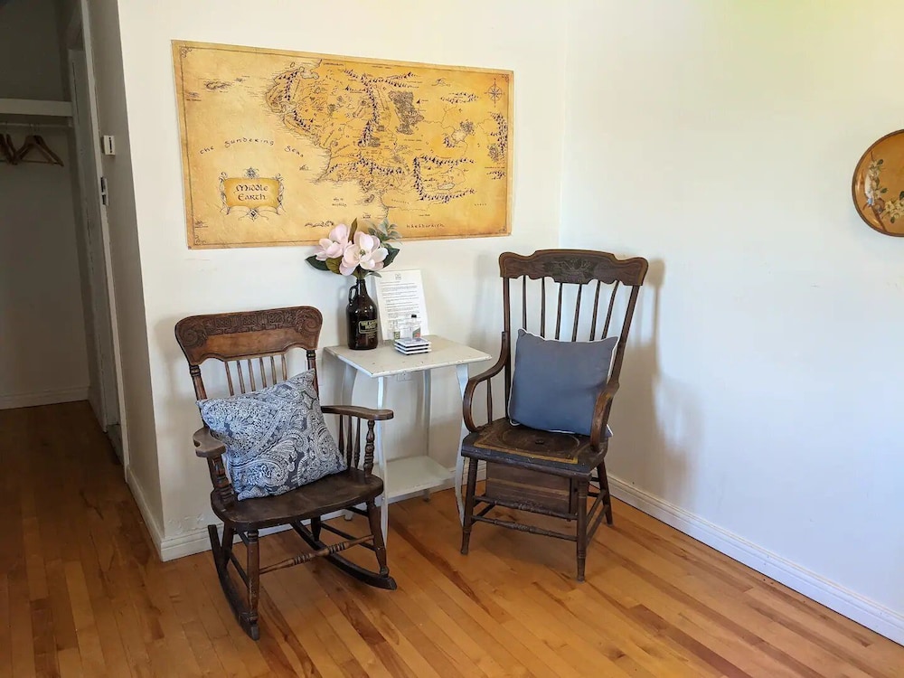 Trailside Inn by null