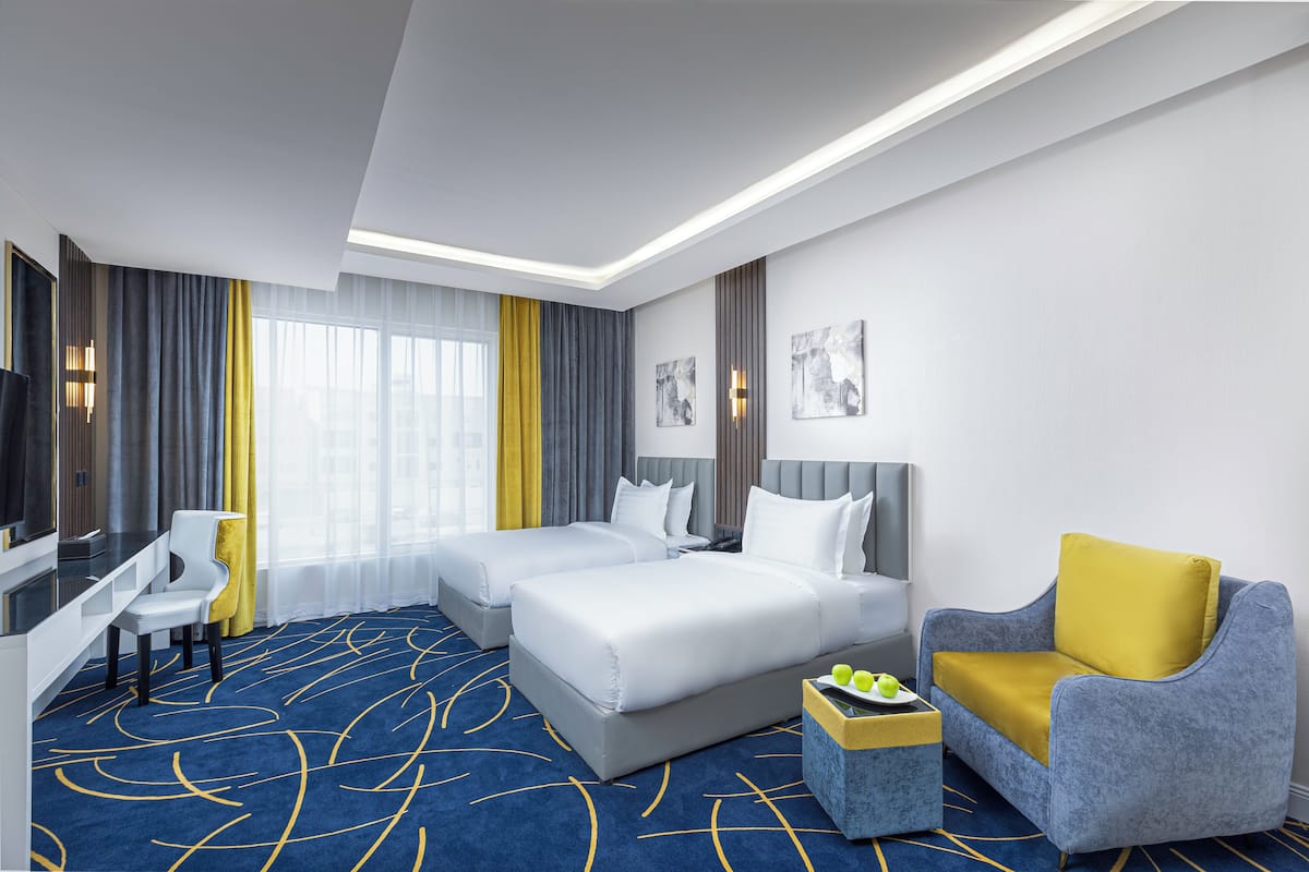 1 bedroom, Egyptian cotton sheets, premium bedding, Select Comfort beds