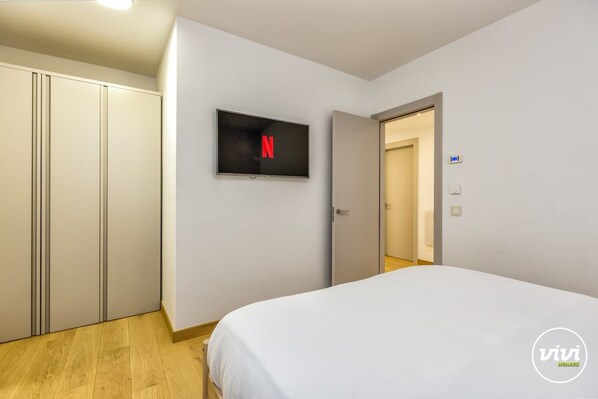 Room - Nova | Sea view - terrace - pool (Fuengirola)