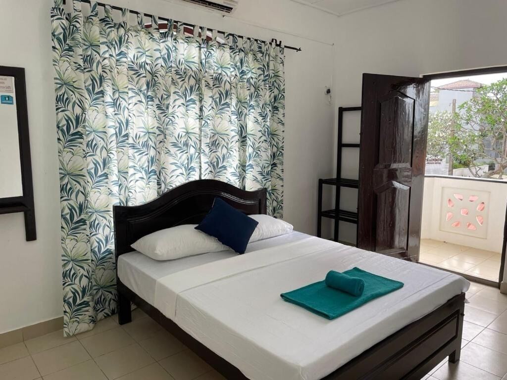 8 chambres, bureau, fer et planche à repasser, Wi-Fi gratuit