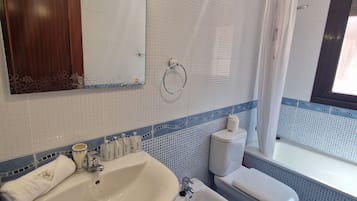 Douche, serviettes fournies