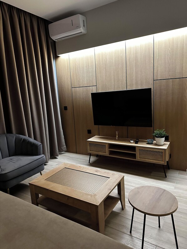 Comfort-Dreibettzimmer, 1 Schlafzimmer, Meerblick | Hochwertige Bettwaren, Betten mit Memory-Foam-Matratzen