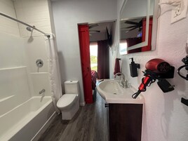 Luxury House | Bathroom | Combined shower/tub, designer toiletries, hair dryer, towels