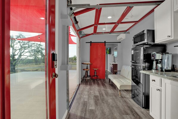 Maison luxueuse | Aire de séjour | Téléviseur connecté, foyer, Netflix, station d’accueil pour iPod