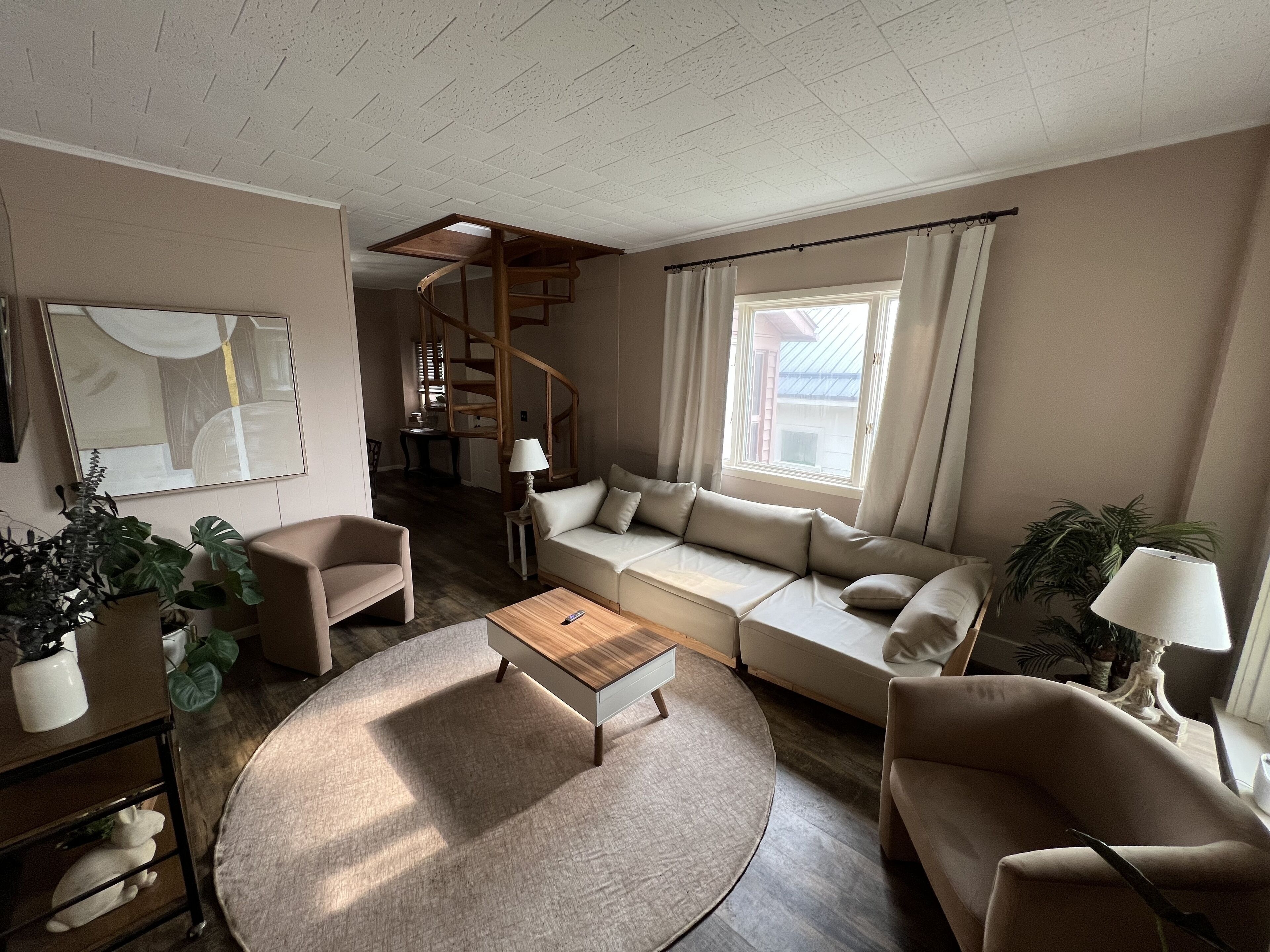 Rustic home in Darien Center