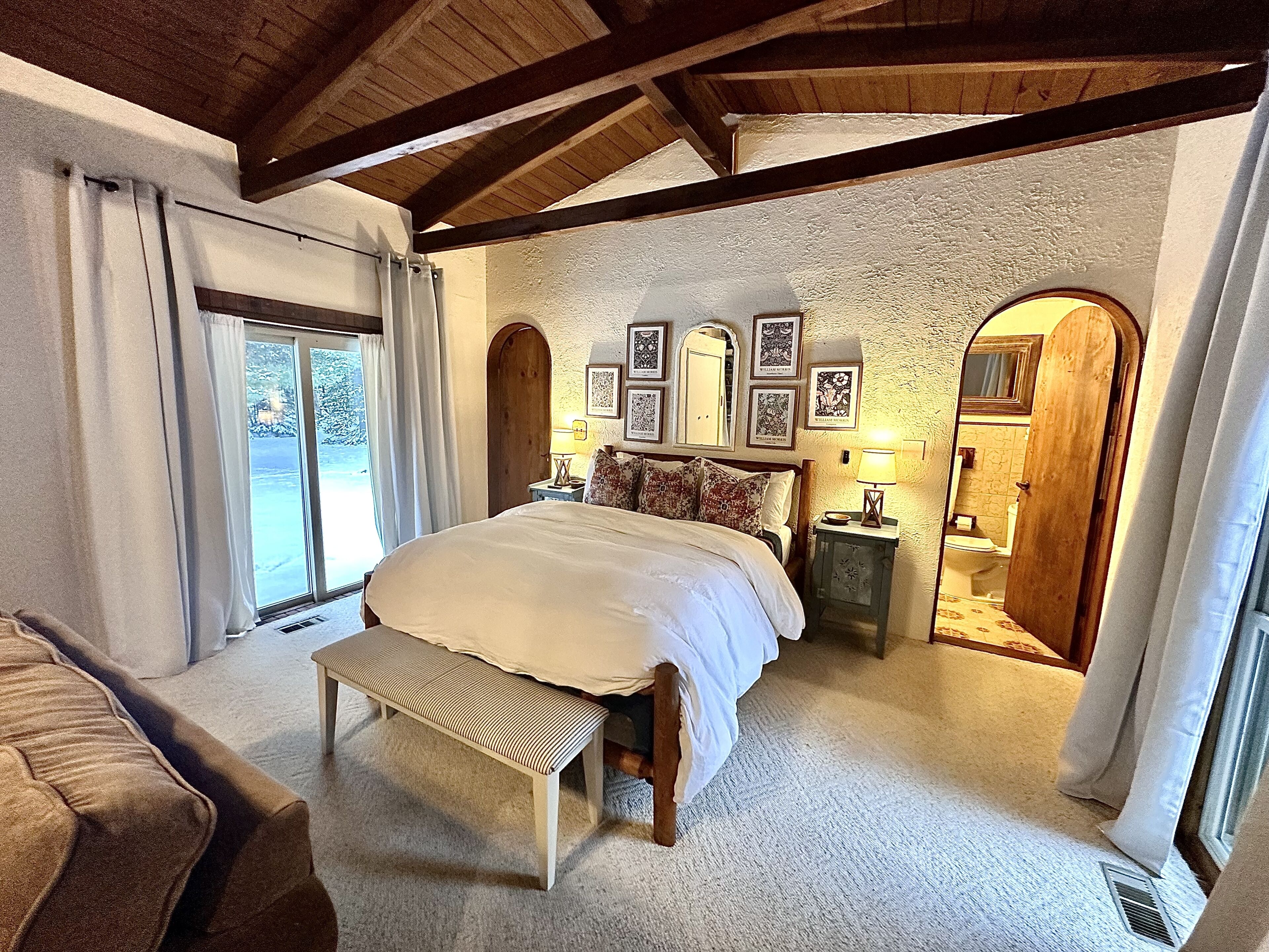 3 chambres, fer et planche à repasser, Wi-Fi gratuit, draps fournis