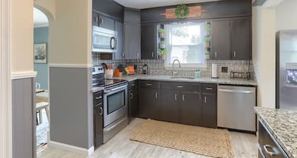 Slammin' Gameroom, Hot Tub & Firepit 15 Mins To Hershey