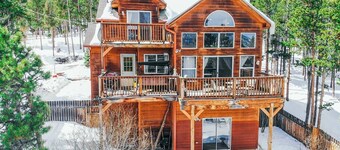 Large Mountain Cabin → Black Hawk -> Amazing Views